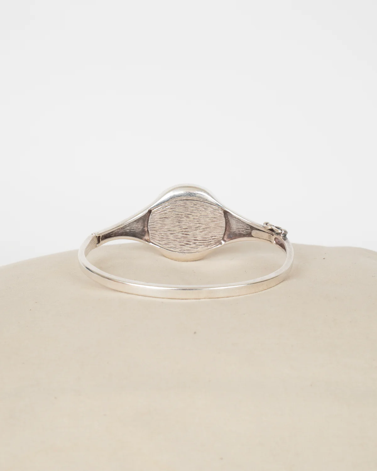 wris A2440 - Image 4
