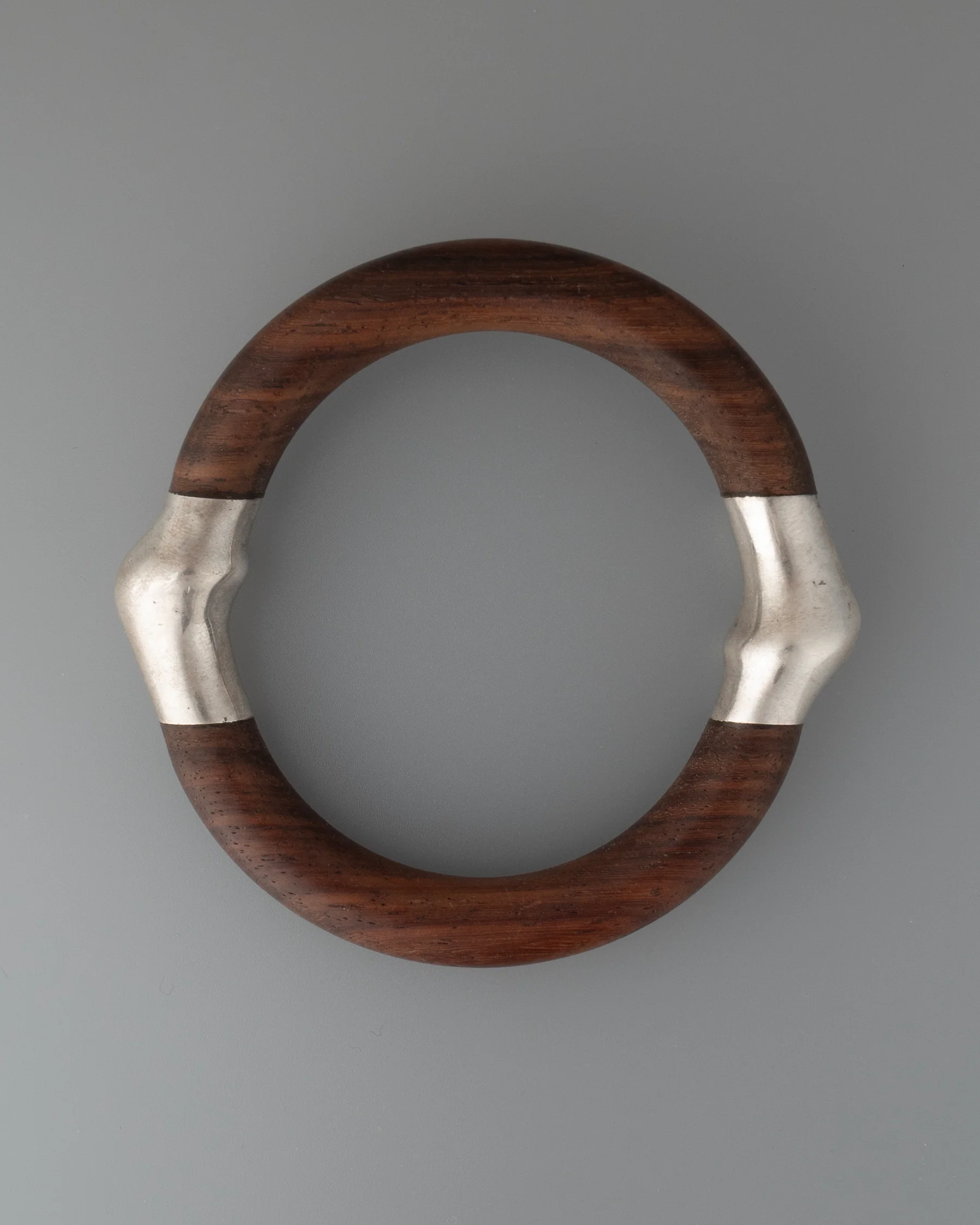 wris J2536 - Image 2