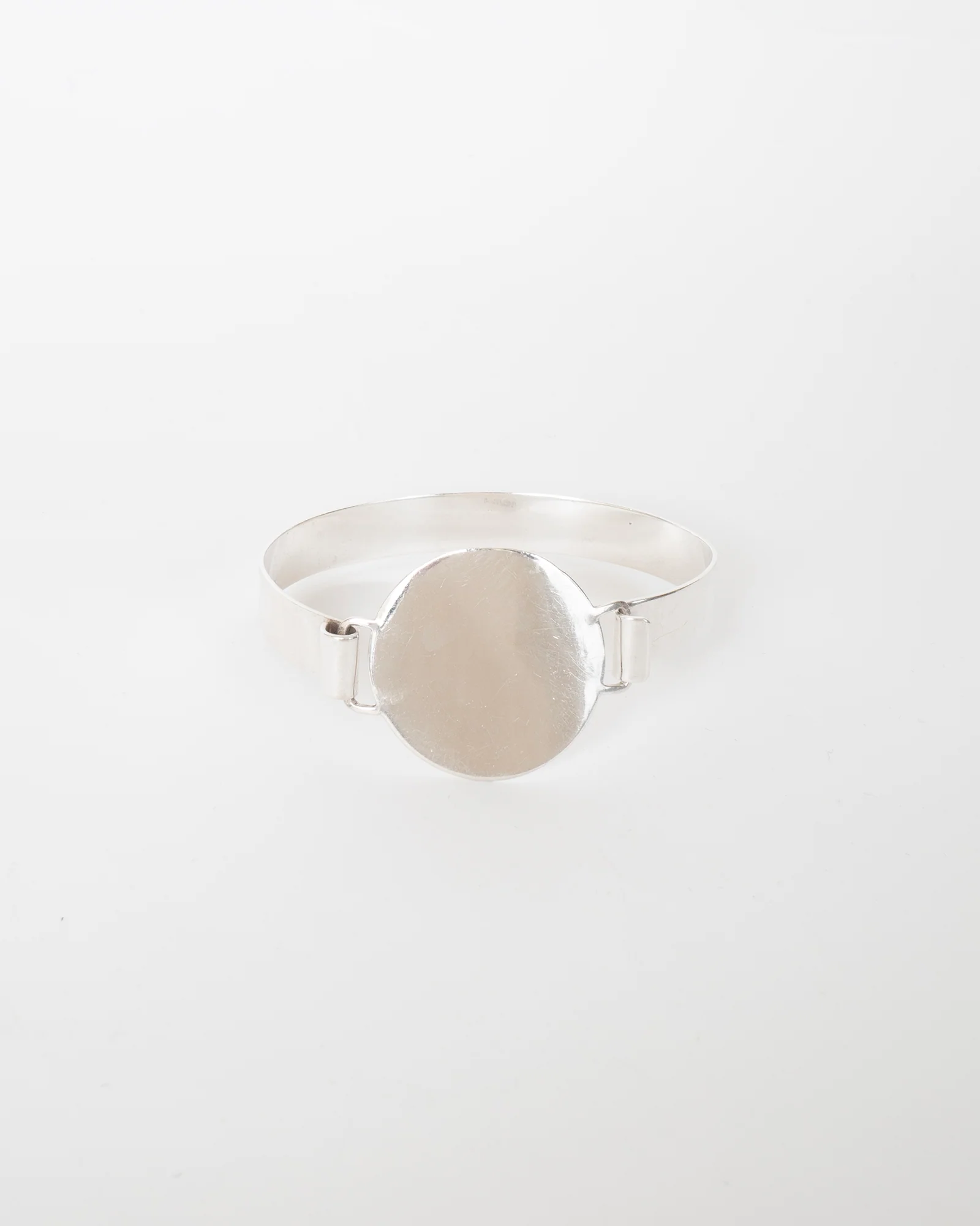 wris F2435 - Image 4