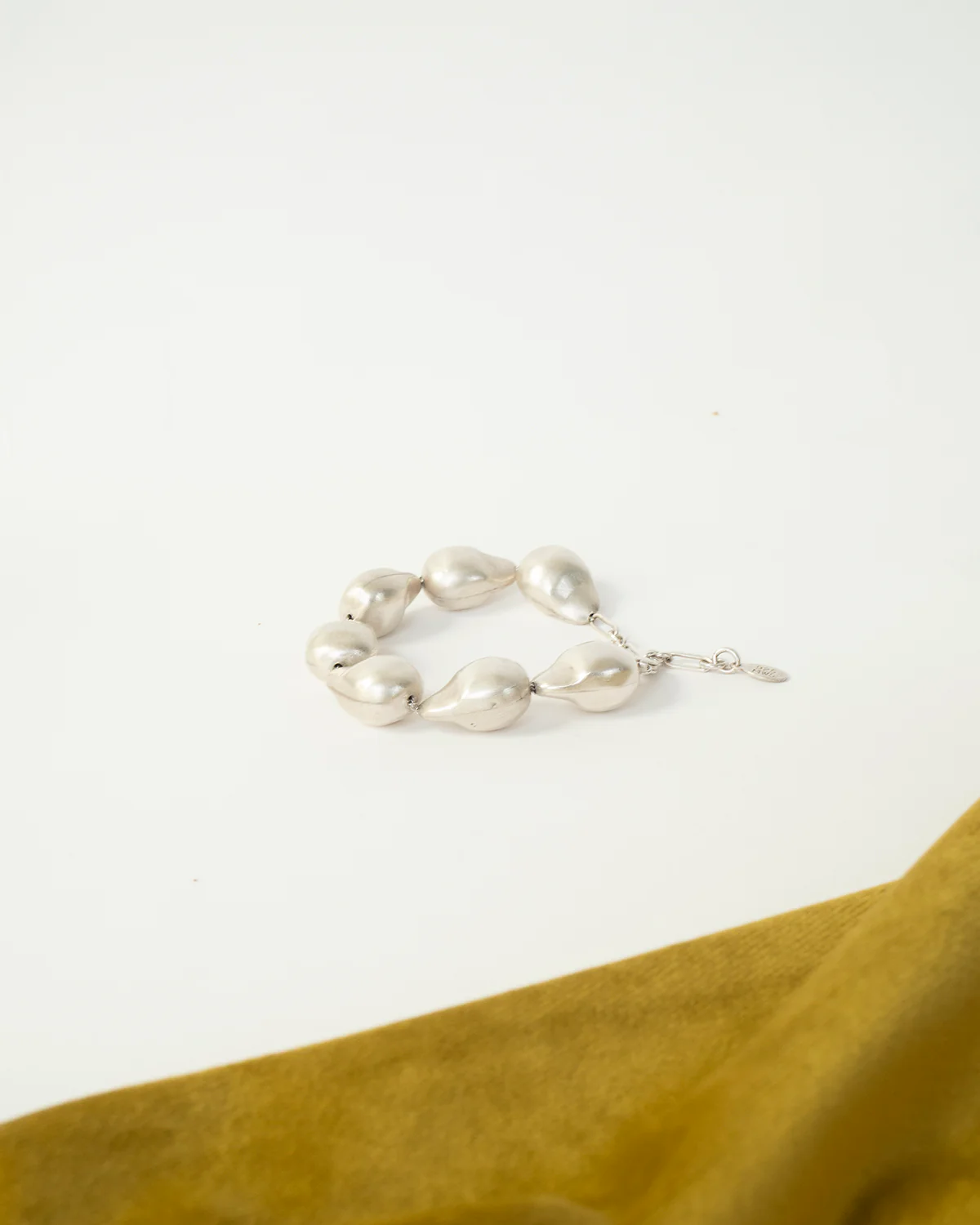 wris J2317 - Image 5