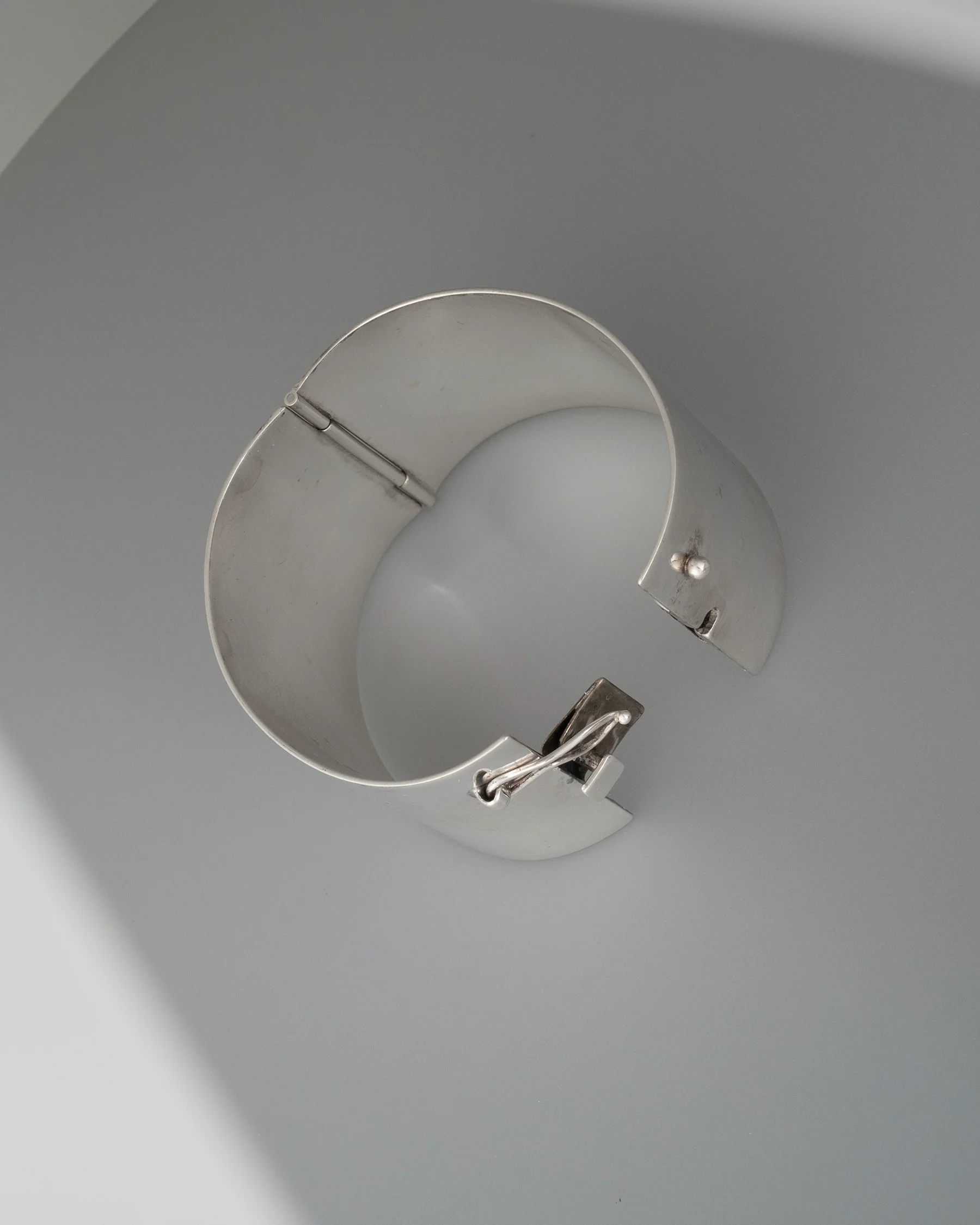wris J2557 - Image 3
